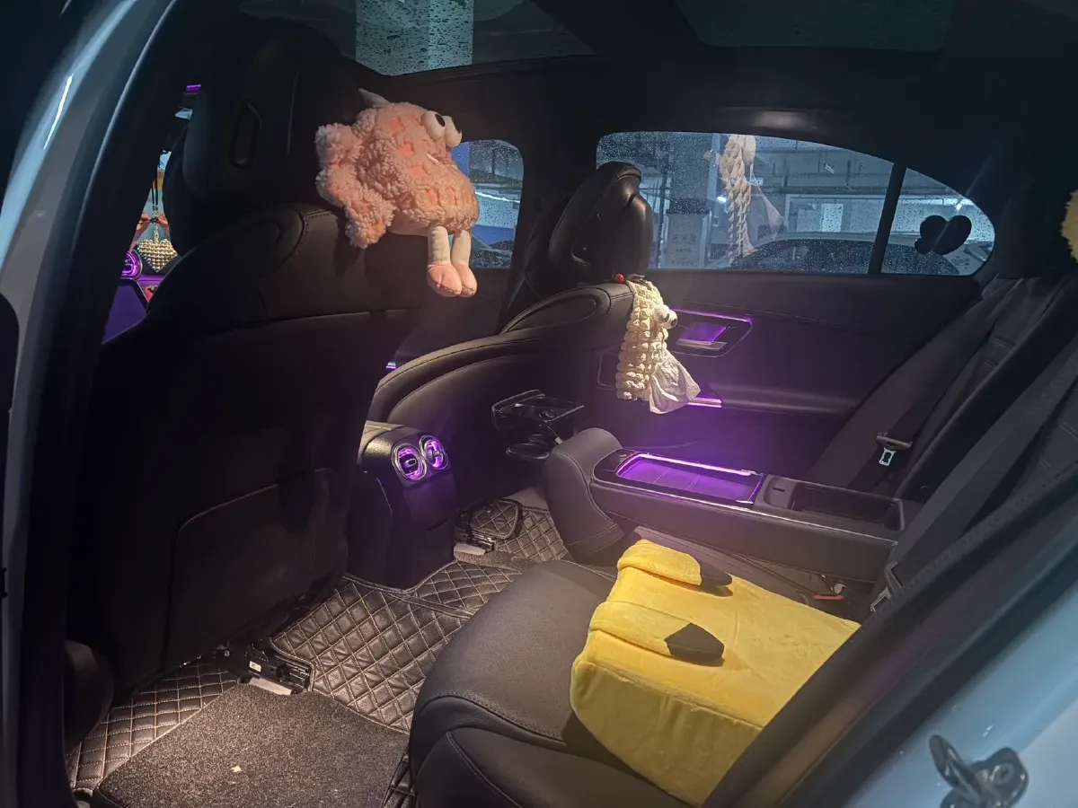 2024 Mercedes-Benz C Class 1.5T 204HP L4 9AT,autocango,china used car exporter,china ev exporter,chinese used car exporter,chinese used ev exporter