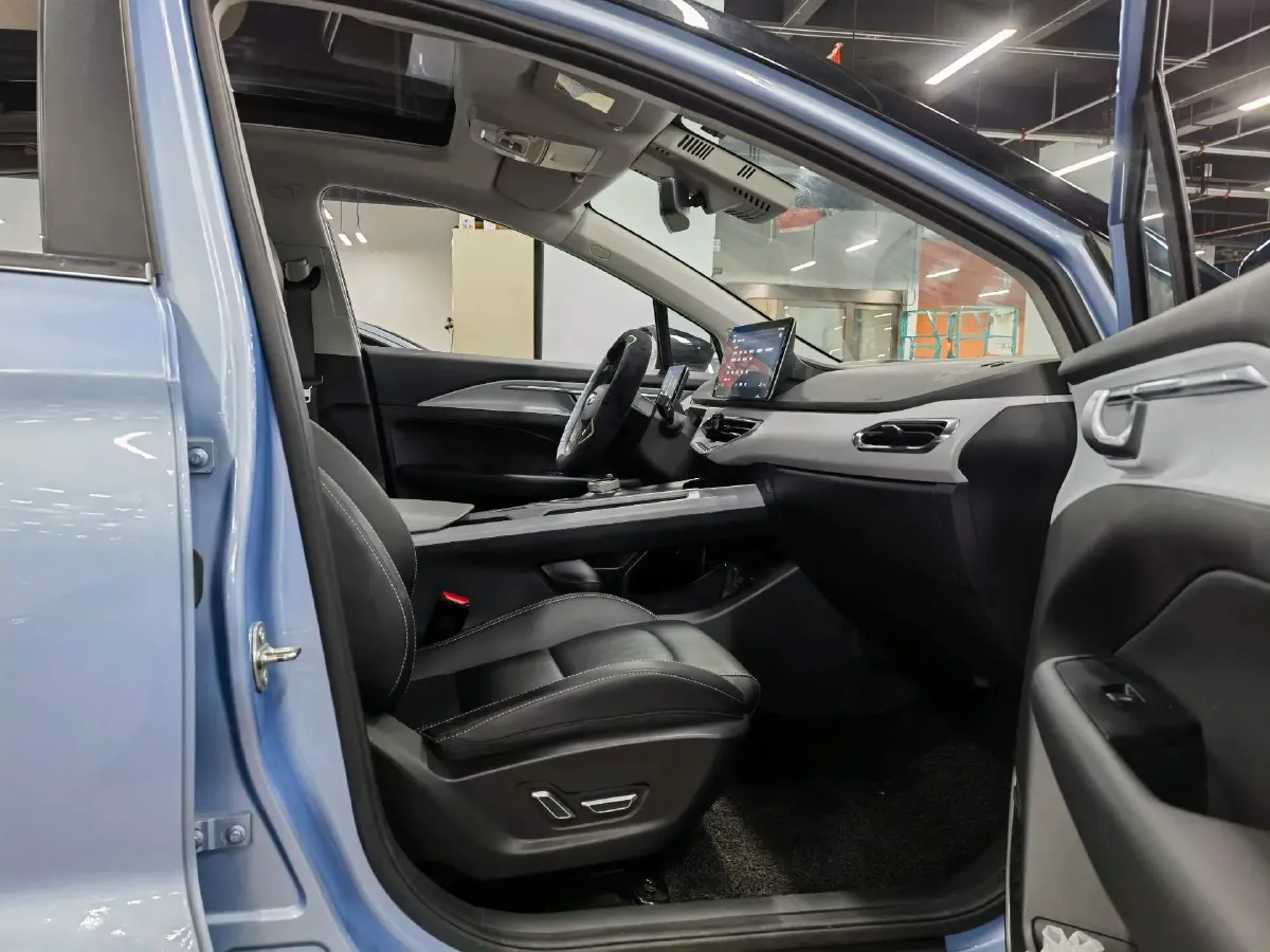 2020 Geometry C BEV 70KWH,autocango,china used car exporter,china ev exporter,chinese used car exporter,chinese used ev exporter