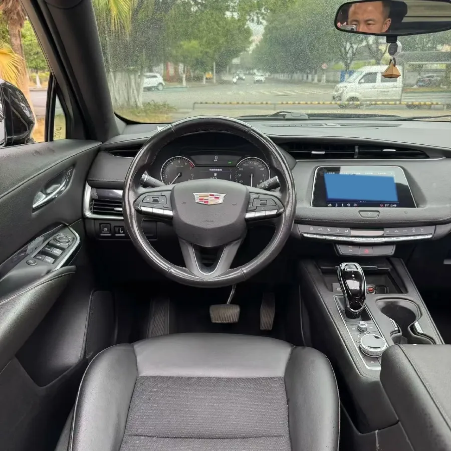 2021 Cadillac XT4 2.0T 237HP L4 9AT,autocango,china used car exporter,china ev exporter,chinese used car exporter,chinese used ev exporter