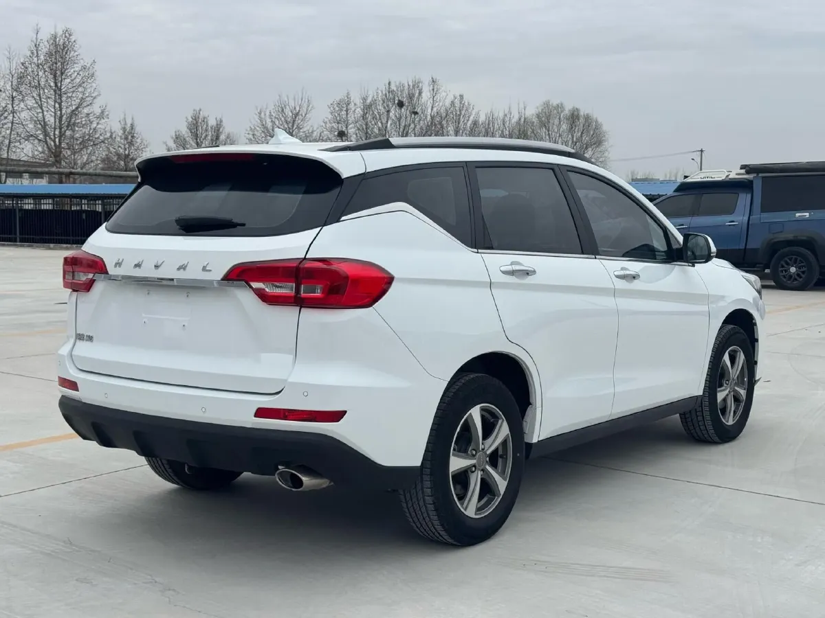 2019 Haval M6 1.5T 150HP L4 7DCT,autocango,china used car exporter,china ev exporter,chinese used car exporter,chinese used ev exporter
