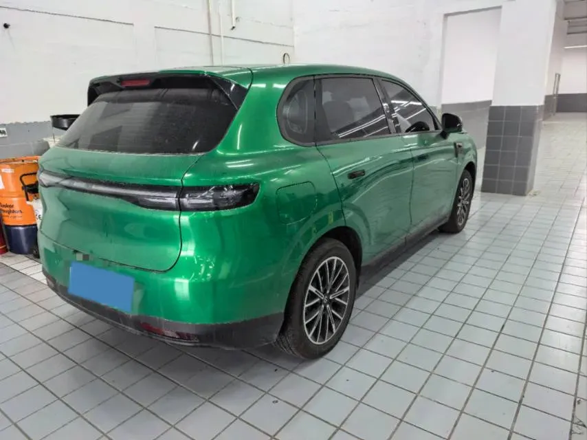 2025 Leapmotor B10 BEV 67.1KWH,autocango,china used car exporter,china ev exporter,chinese used car exporter,chinese used ev exporter