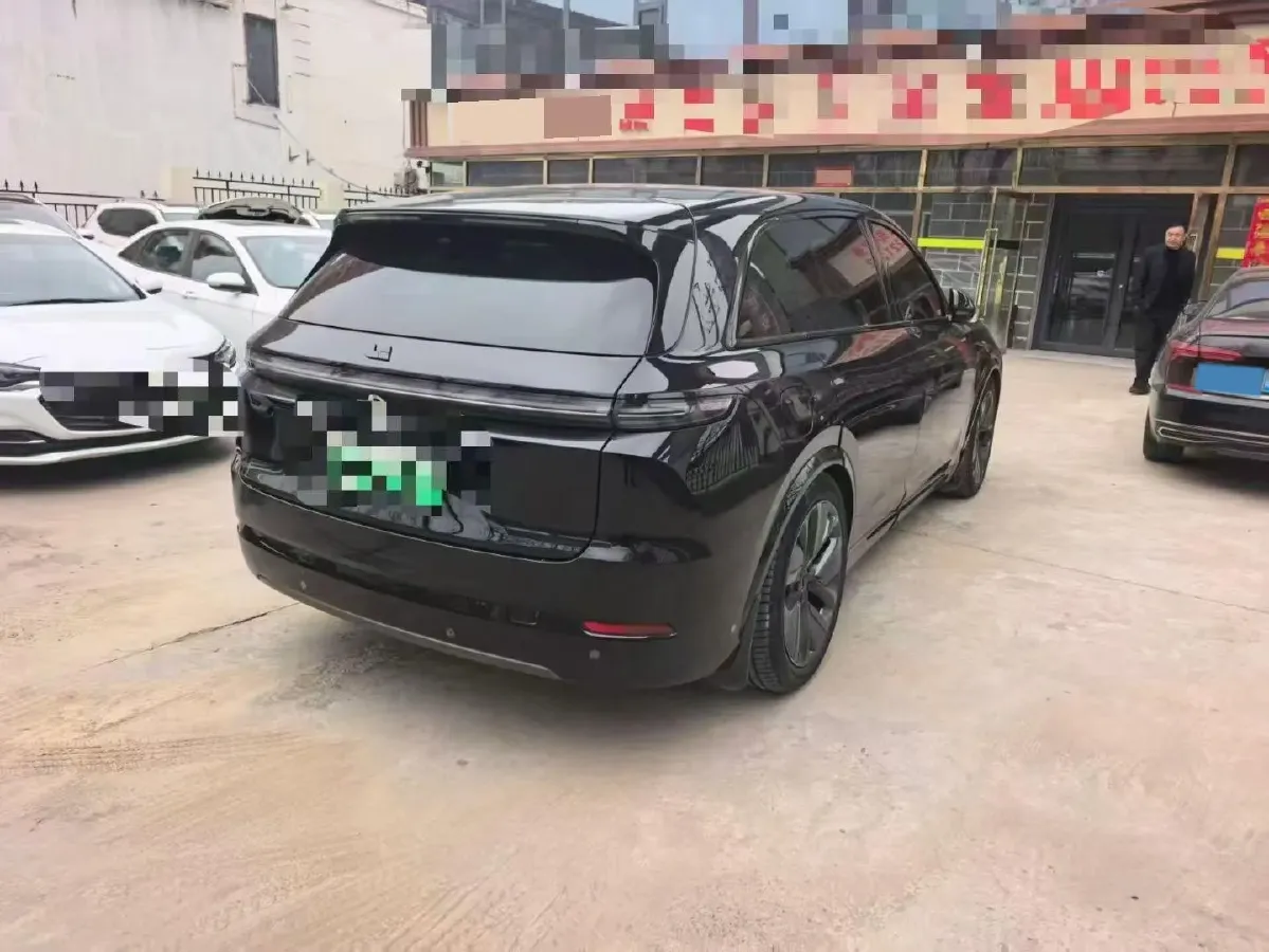 2024 Li L8 Range Extended 154HP REEV 42.8KWH,autocango,china used car exporter,china ev exporter,chinese used car exporter,chinese used ev exporter