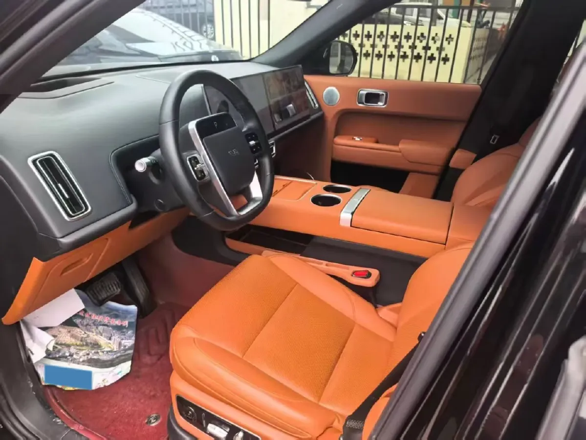 2024 Li L8 Range Extended 154HP REEV 42.8KWH,autocango,china used car exporter,china ev exporter,chinese used car exporter,chinese used ev exporter