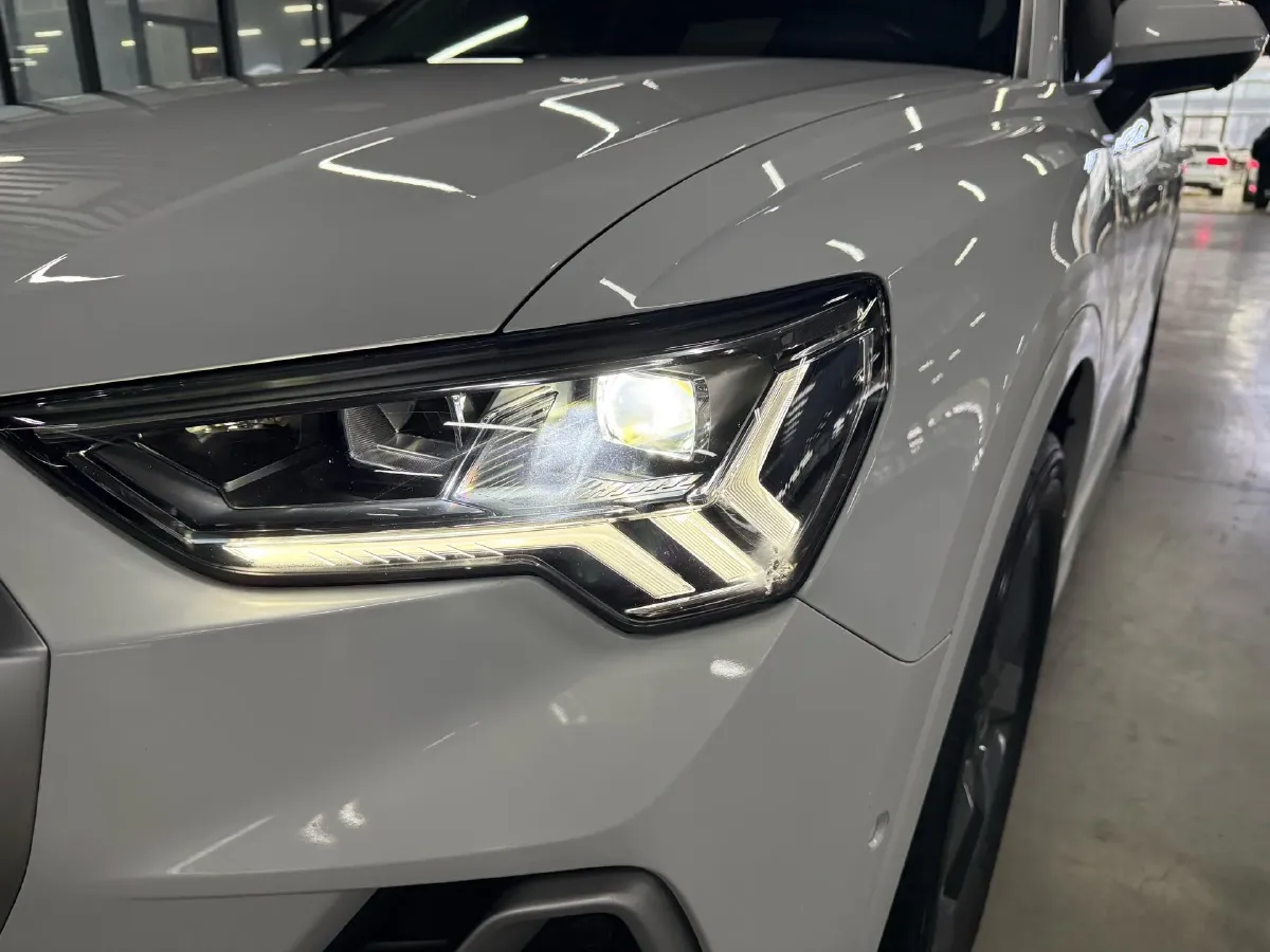 2022 Audi Q3 1.4T 150HP L4 7DCT,autocango,china used car exporter,china ev exporter,chinese used car exporter,chinese used ev exporter