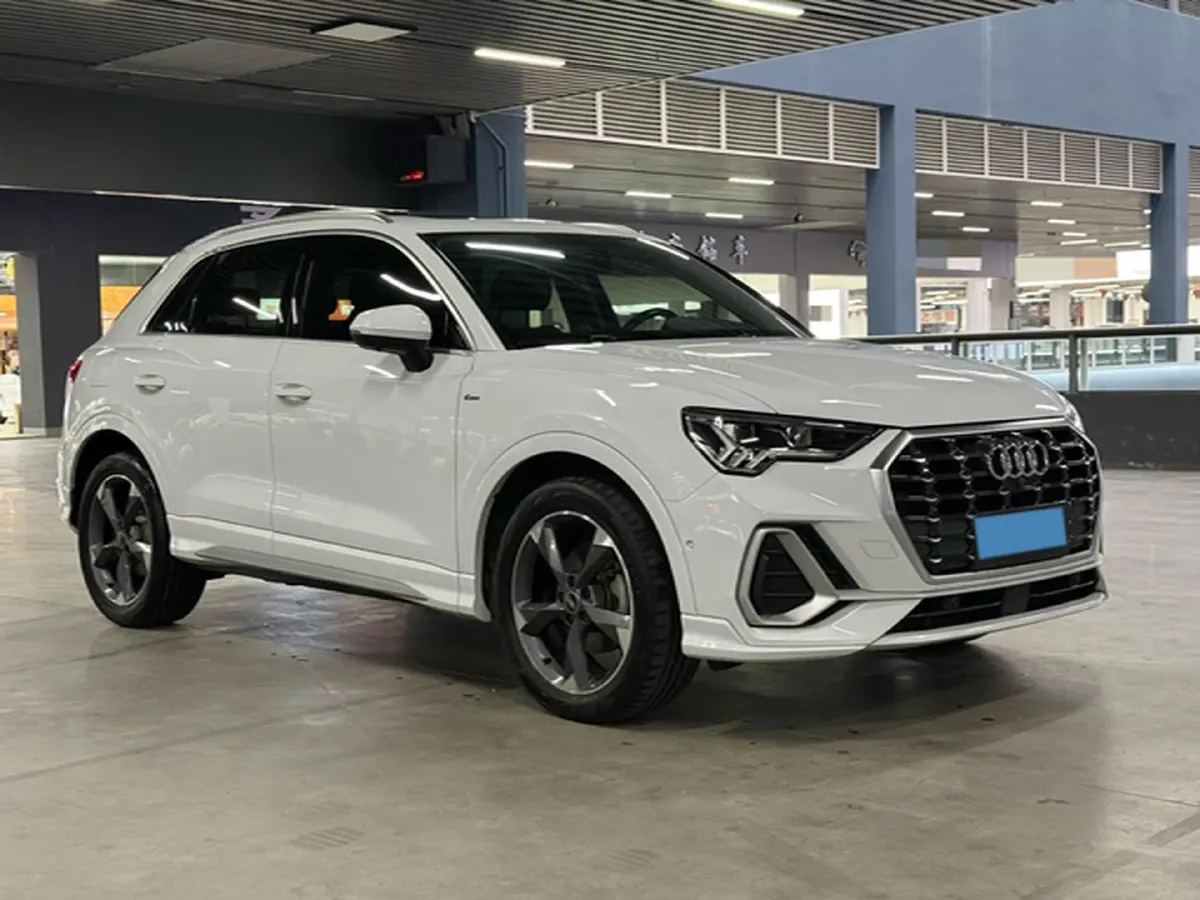 2022 Audi Q3 1.4T 150HP L4 7DCT,autocango,china used car exporter,china ev exporter,chinese used car exporter,chinese used ev exporter