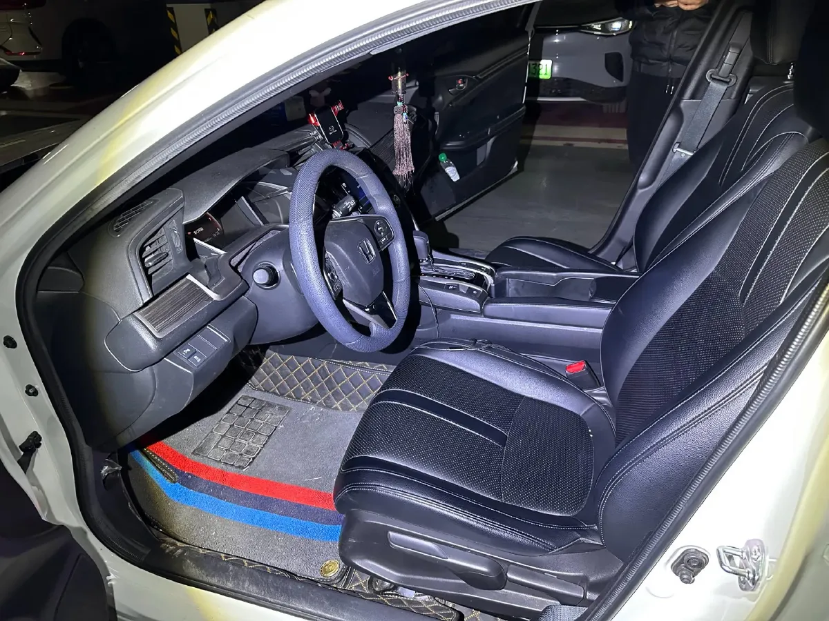 2021 Honda Civic 1.5T 177HP L4 CVT,autocango,china used car exporter,china ev exporter,chinese used car exporter,chinese used ev exporter