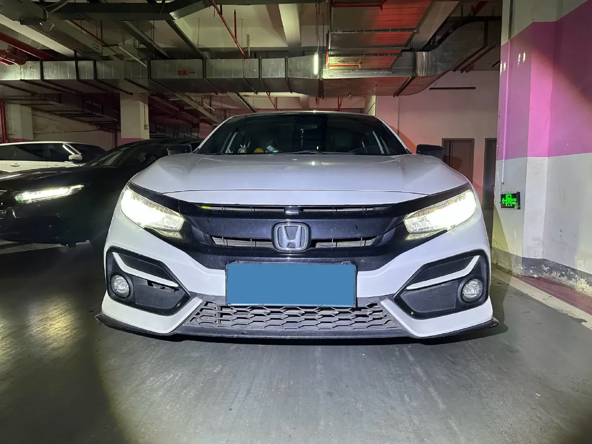 2021 Honda Civic 1.5T 177HP L4 CVT,autocango,china used car exporter,china ev exporter,chinese used car exporter,chinese used ev exporter