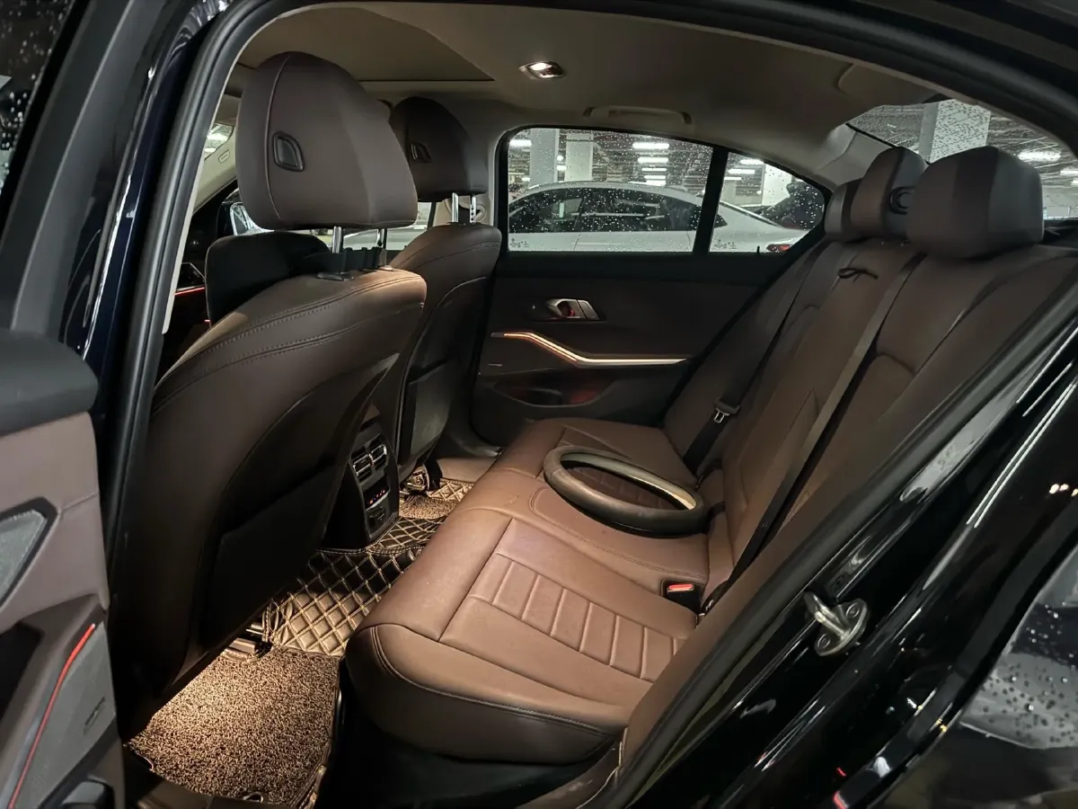 2020 BMW 3 Series 2.0T 258HP L4 8AT,autocango,china used car exporter,china ev exporter,chinese used car exporter,chinese used ev exporter