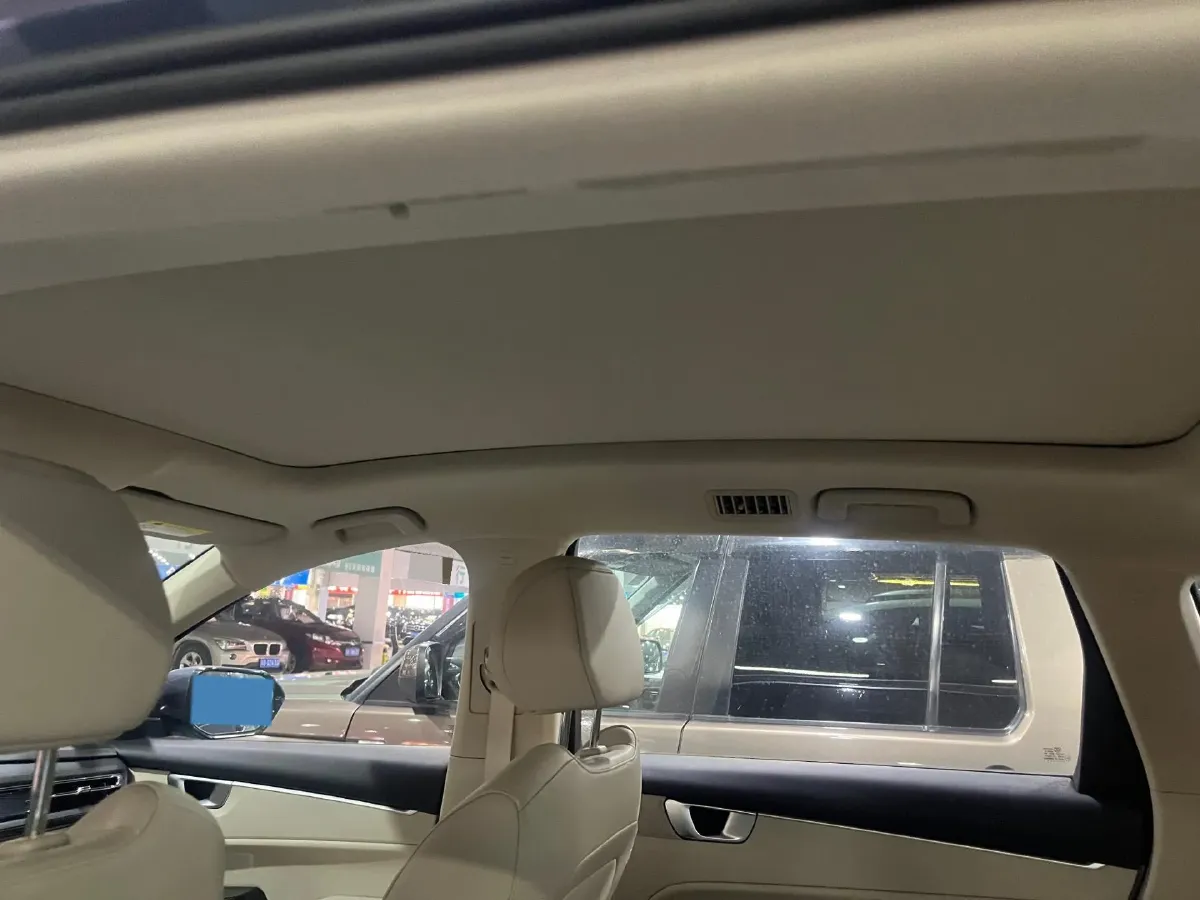 2020 WuLing KaiJie 1.5T 147HP L4 CVT,autocango,china used car exporter,china ev exporter,chinese used car exporter,chinese used ev exporter