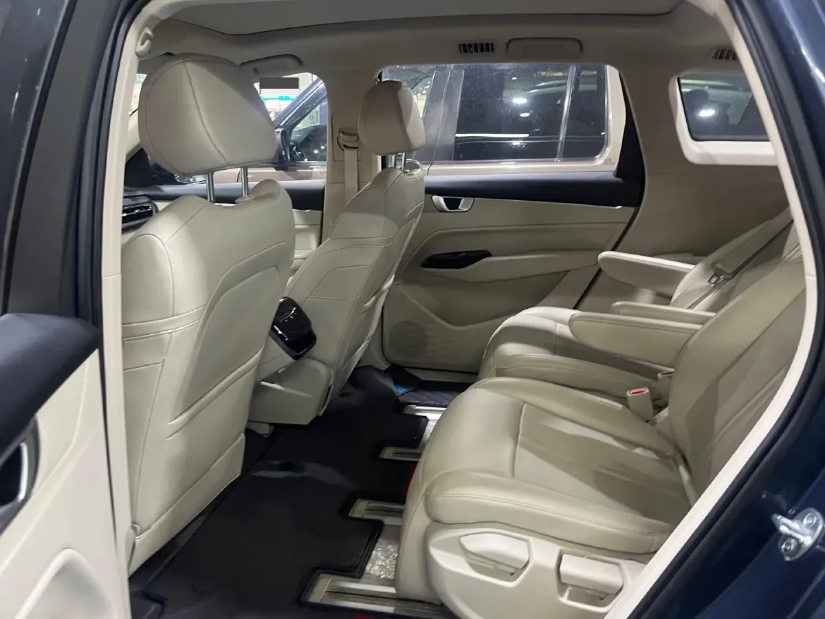 2020 WuLing KaiJie 1.5T 147HP L4 CVT,autocango,china used car exporter,china ev exporter,chinese used car exporter,chinese used ev exporter