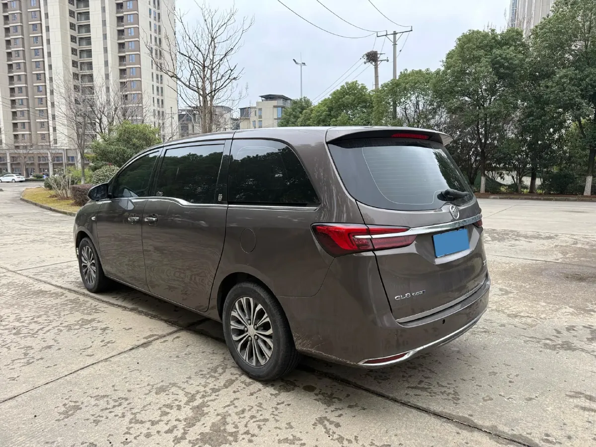 2021 Buick GL8 2.0T 237HP L4 9AT,autocango,china used car exporter,china ev exporter,chinese used car exporter,chinese used ev exporter
