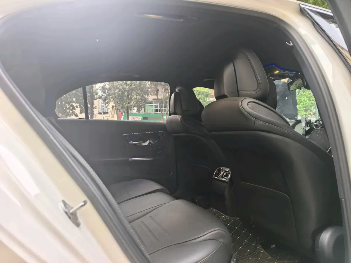 2023 Mercedes-Benz C Class 1.5T 170HP L4 9AT,autocango,china used car exporter,china ev exporter,chinese used car exporter,chinese used ev exporter