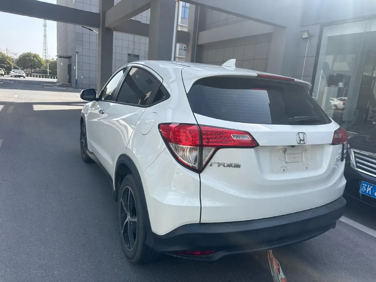 2022 Honda Vezel 1.5L 131HP L4 CVT,autocango,china used car exporter,china ev exporter,chinese used car exporter,chinese used ev exporter