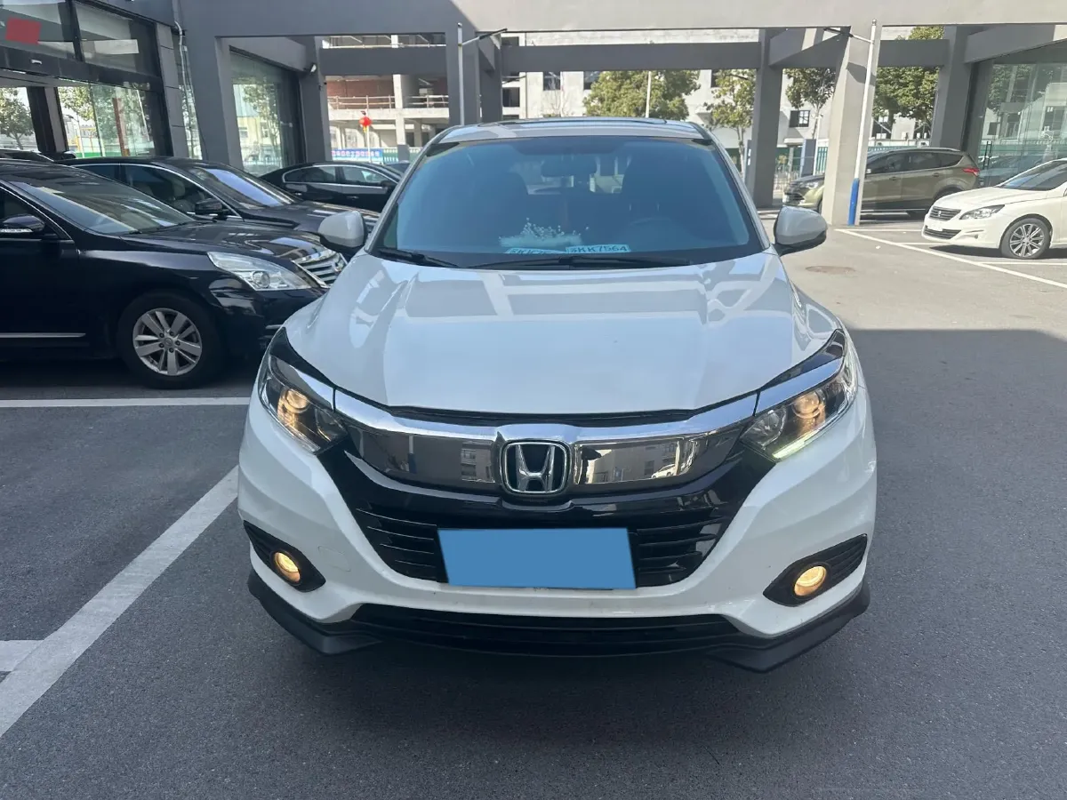 2022 Honda Vezel 1.5L 131HP L4 CVT,autocango,china used car exporter,china ev exporter,chinese used car exporter,chinese used ev exporter