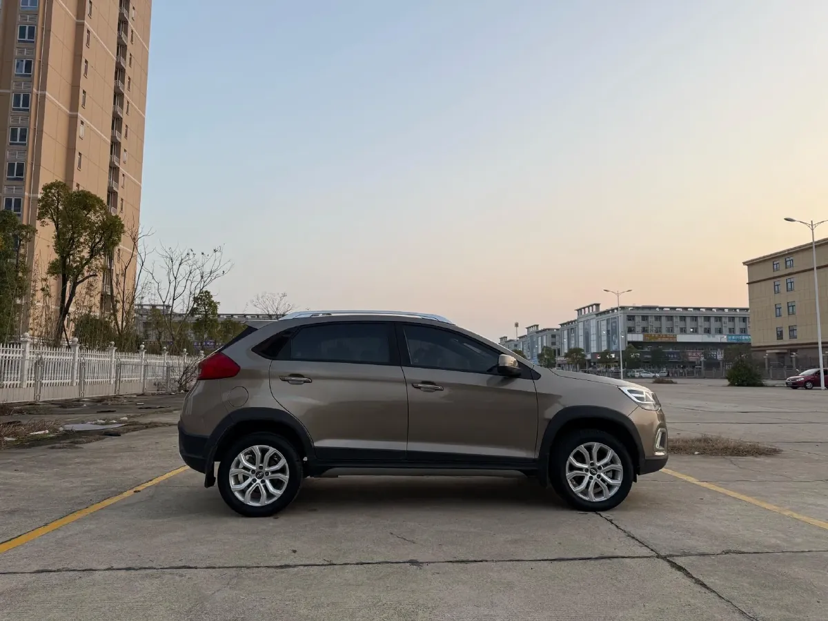 2020 Chery Tiggo 3x 1.5L 116HP L4 CVT,autocango,china used car exporter,china ev exporter,chinese used car exporter,chinese used ev exporter