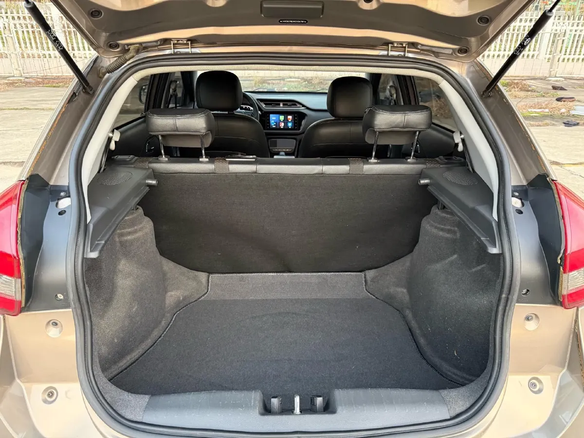 2020 Chery Tiggo 3x 1.5L 116HP L4 CVT,autocango,china used car exporter,china ev exporter,chinese used car exporter,chinese used ev exporter