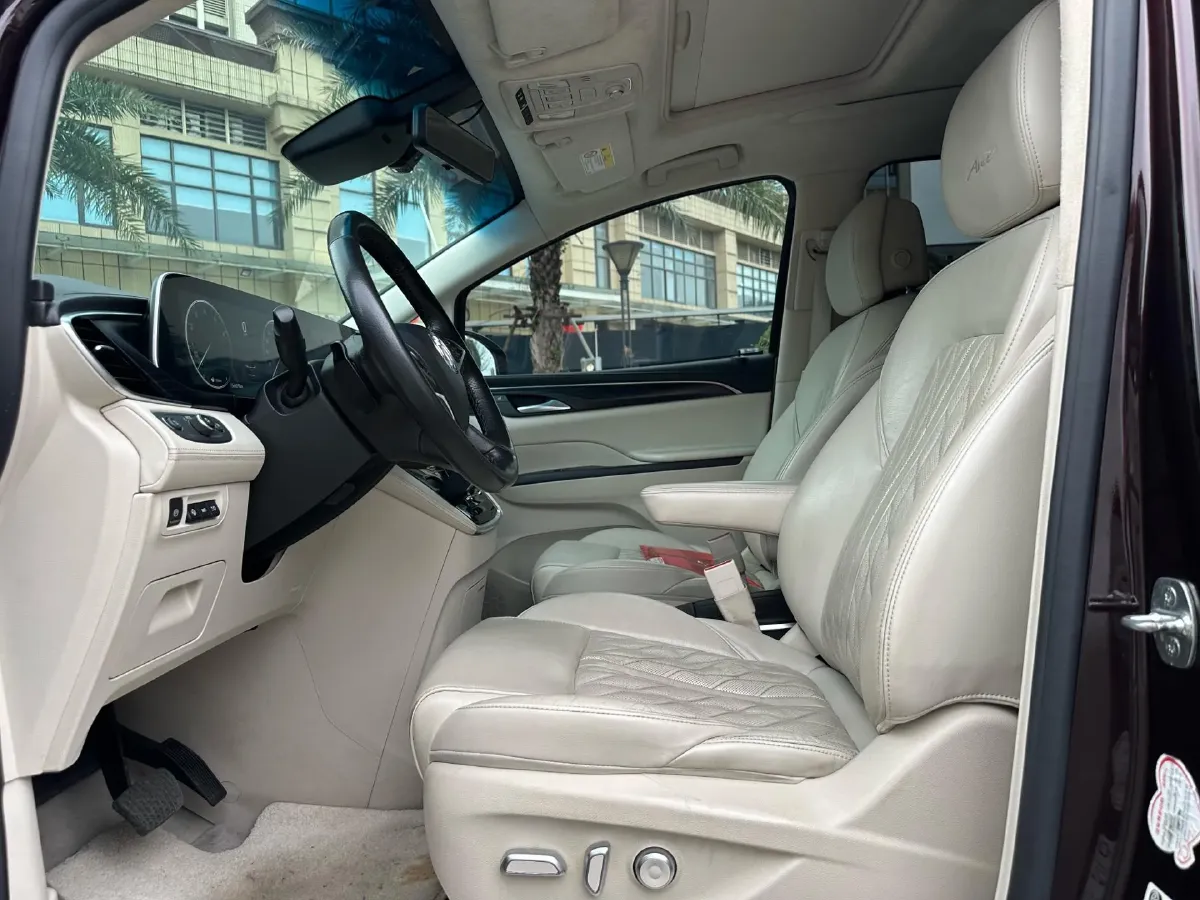 2020 Buick GL8 2.0T 237HP L4 9AT,autocango,china used car exporter,china ev exporter,chinese used car exporter,chinese used ev exporter