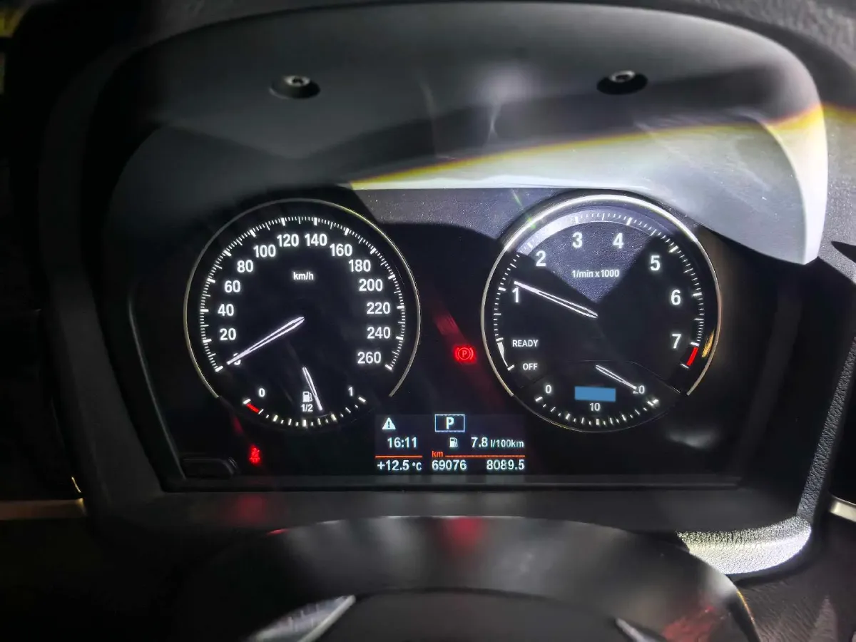 2020 BMW X1 1.5T 140HP L3 7DCT,autocango,china used car exporter,china ev exporter,chinese used car exporter,chinese used ev exporter