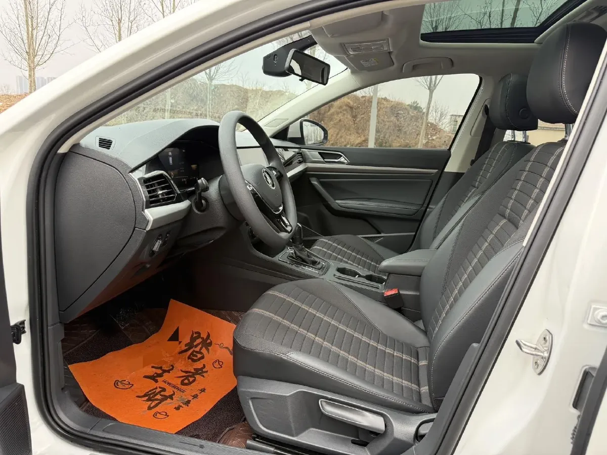 2021 Volkswagen Lavida 1.5L 113HP L4 6AT,autocango,china used car exporter,china ev exporter,chinese used car exporter,chinese used ev exporter