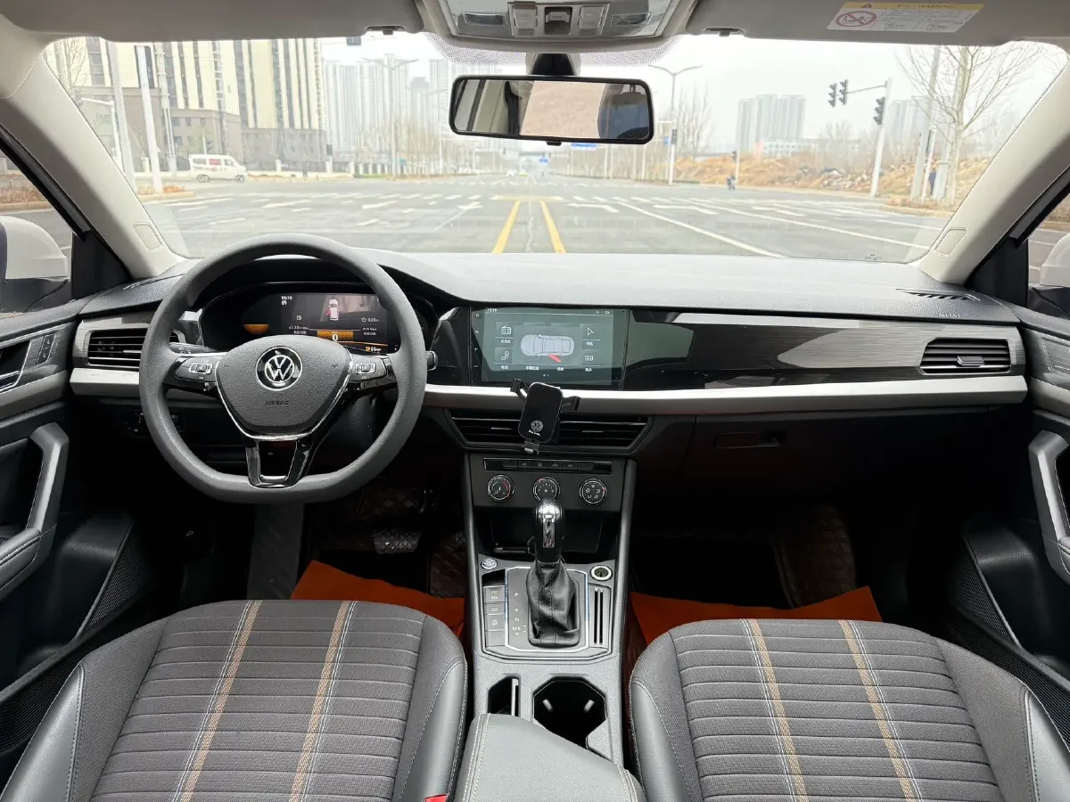 2021 Volkswagen Lavida 1.5L 113HP L4 6AT,autocango,china used car exporter,china ev exporter,chinese used car exporter,chinese used ev exporter