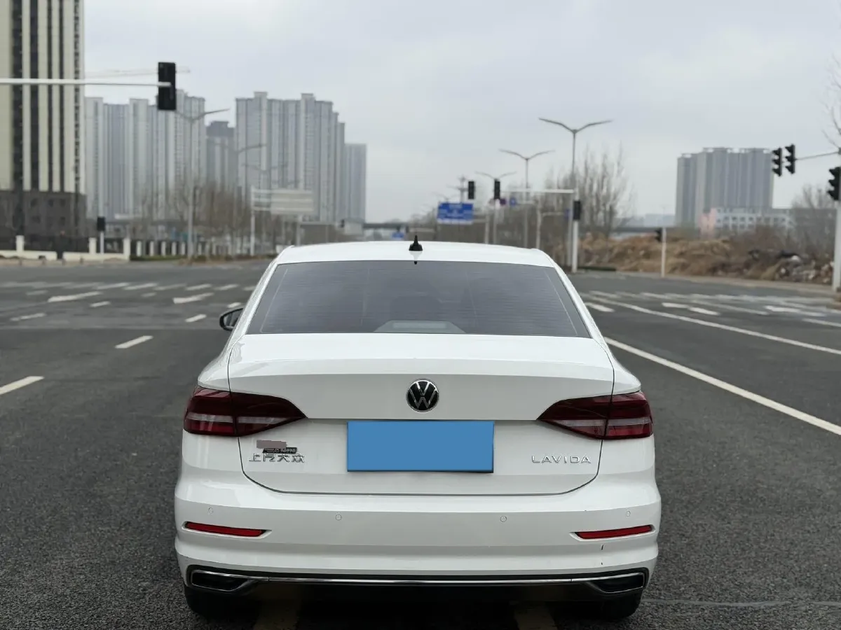2021 Volkswagen Lavida 1.5L 113HP L4 6AT,autocango,china used car exporter,china ev exporter,chinese used car exporter,chinese used ev exporter