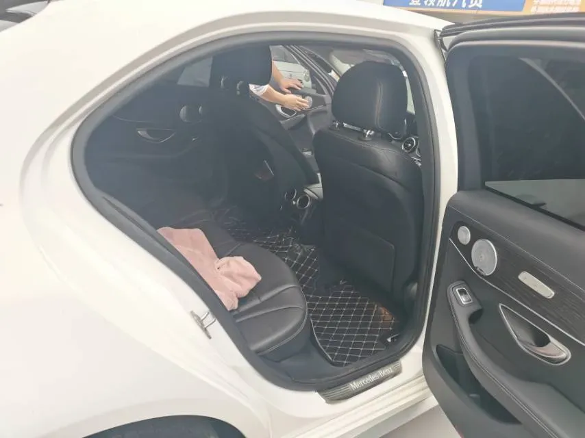 2021 Mercedes-Benz C Class 1.5T 184HP L4 9AT,autocango,china used car exporter,china ev exporter,chinese used car exporter,chinese used ev exporter