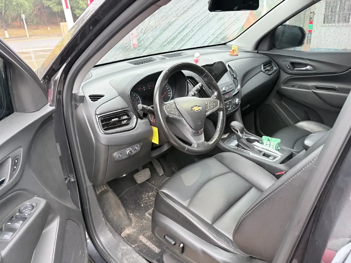 2021 Chevrolet Equinox 1.5T 169HP L4 6AT,autocango,china used car exporter,china ev exporter,chinese used car exporter,chinese used ev exporter