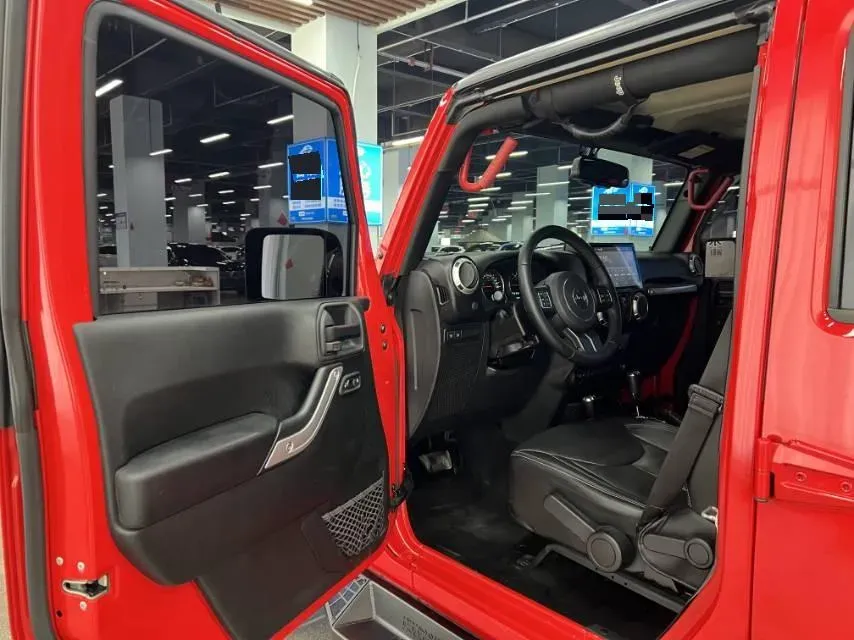 2017 Jeep Wrangler 3.6L 284HP V6 5AT,autocango,china used car exporter,china ev exporter,chinese used car exporter,chinese used ev exporter