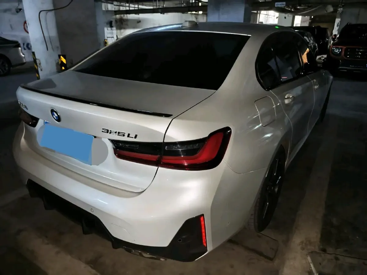 2024 BMW 3 Series 2.0T 184HP L4 8AT,autocango,china used car exporter,china ev exporter,chinese used car exporter,chinese used ev exporter