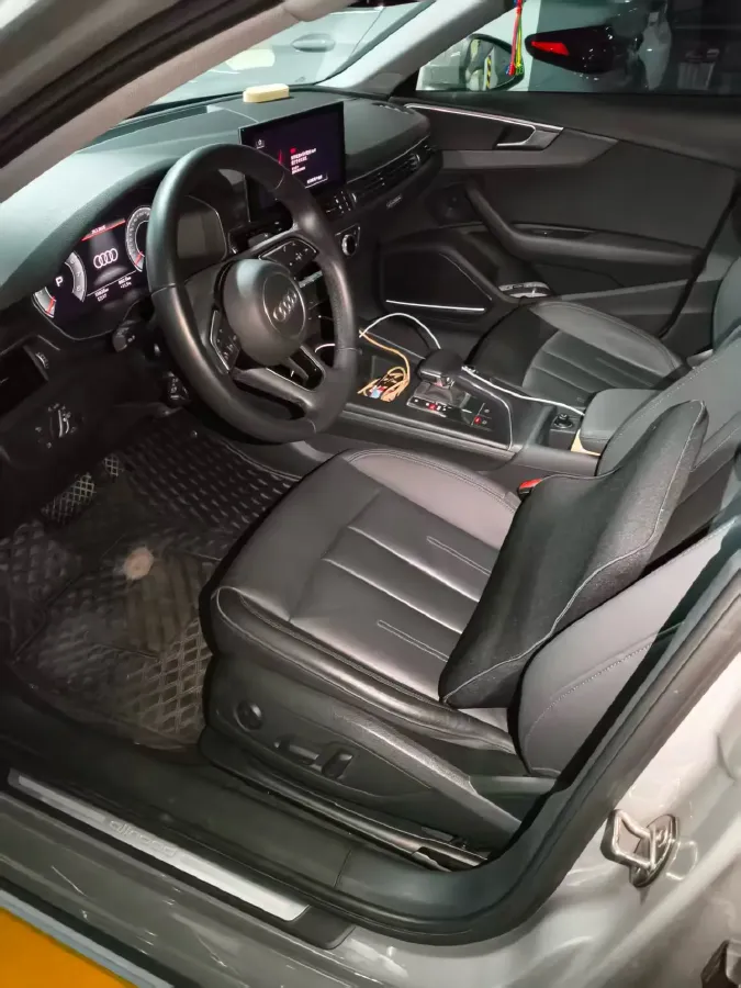 2021 Audi A4 2.0T 252HP L4 7DCT,autocango,china used car exporter,china ev exporter,chinese used car exporter,chinese used ev exporter