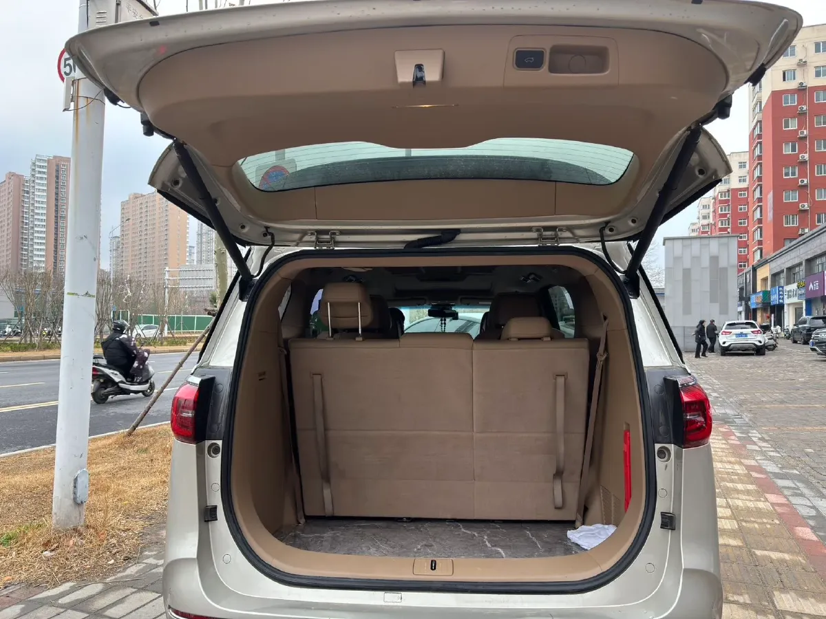 2021 Buick GL8 2.0T 237HP L4 9AT,autocango,china used car exporter,china ev exporter,chinese used car exporter,chinese used ev exporter