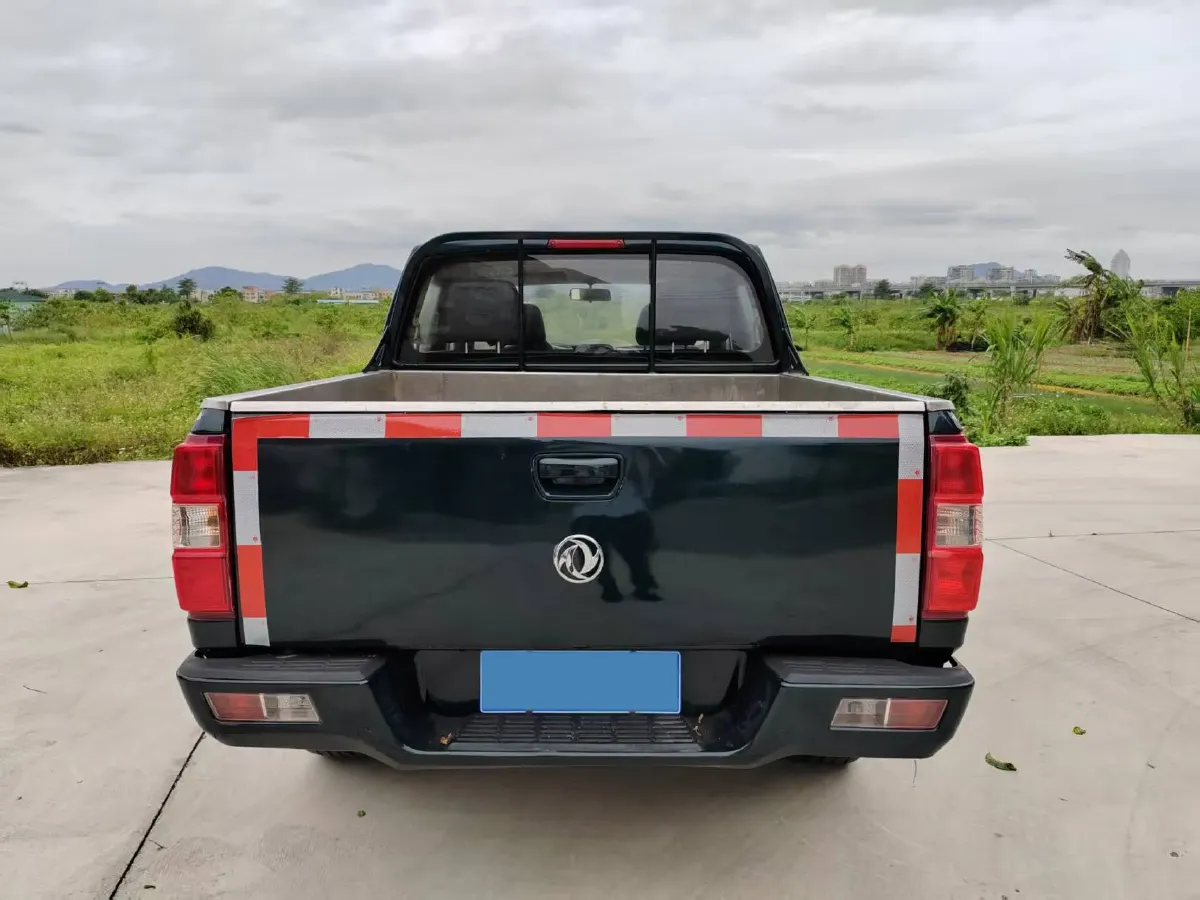 2017 Dongfeng RuiQi 2.5T 140HP L4 6MT,autocango,china used car exporter,china ev exporter,chinese used car exporter,chinese used ev exporter