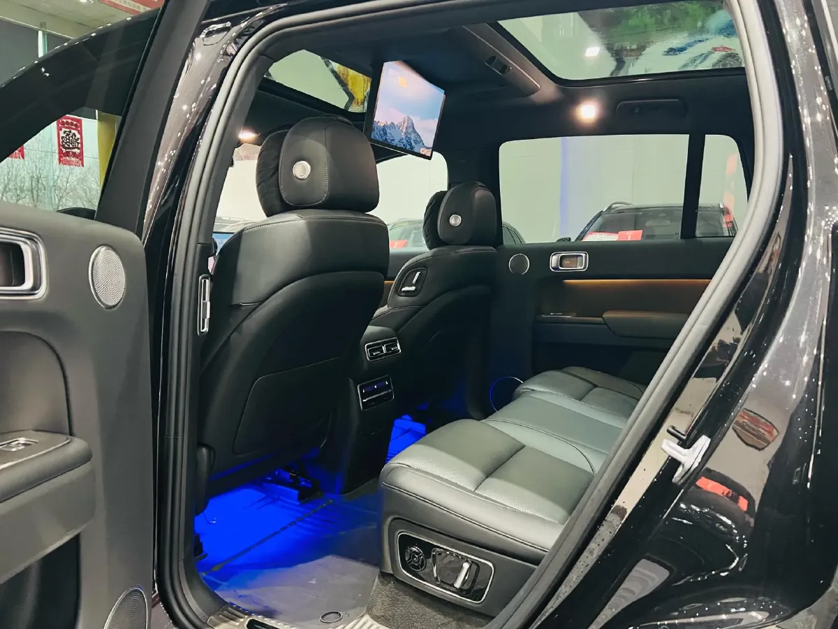 2023 Li L7 Range Extended 154HP REEV 40.9KWH,autocango,china used car exporter,china ev exporter,chinese used car exporter,chinese used ev exporter