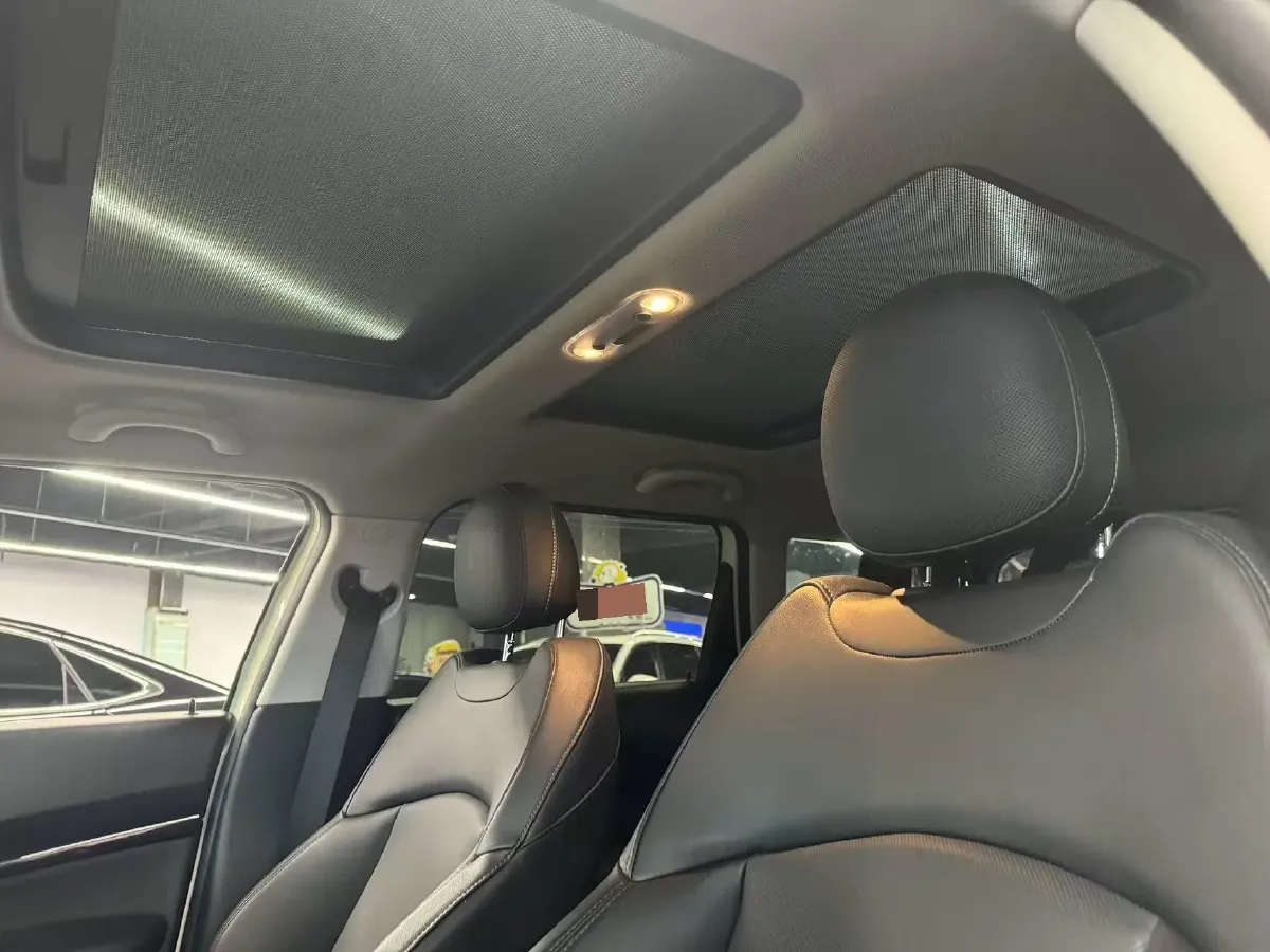 2019 MINI CLUBMAN 1.5T 102HP L3 7DCT,autocango,china used car exporter,china ev exporter,chinese used car exporter,chinese used ev exporter