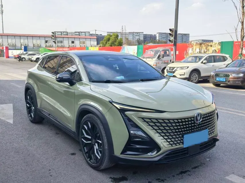 2022 ChangAn UNI-T 2.0T 233HP L4 8AT,autocango,china used car exporter,china ev exporter,chinese used car exporter,chinese used ev exporter