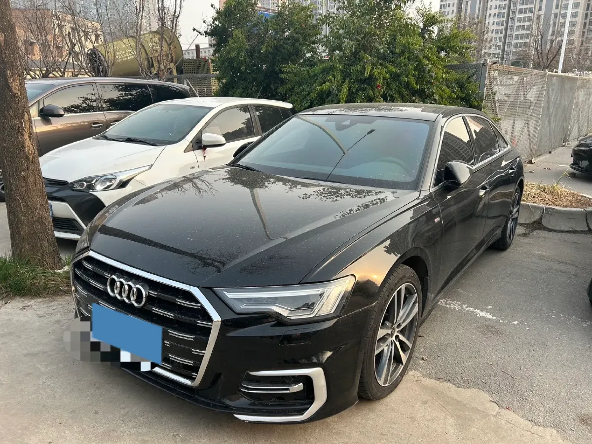 2023 Audi A6L 2.0T 190HP L4 7DCT,autocango,china used car exporter,china ev exporter,chinese used car exporter,chinese used ev exporter