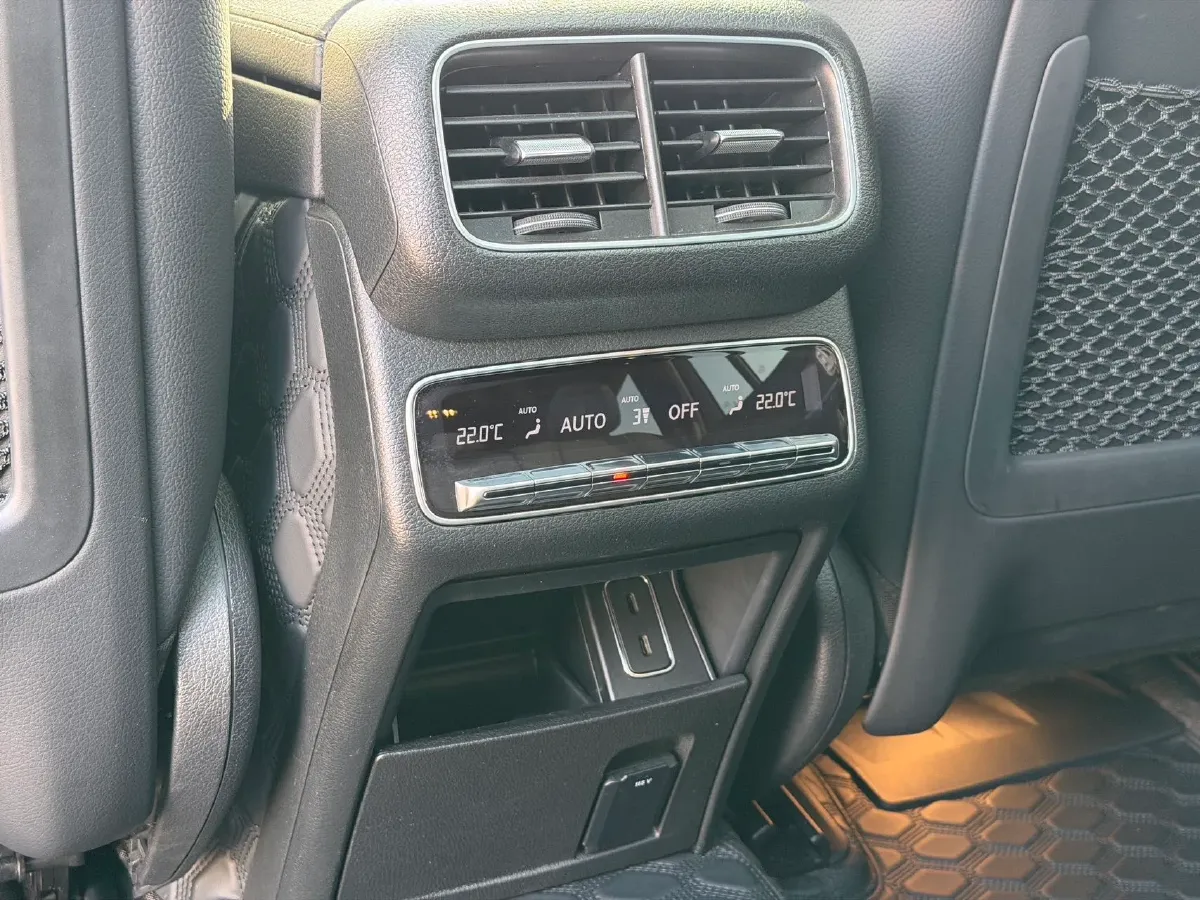 2022 Mercedes-Benz GLS Class 3.0T 367HP L6 9AT,autocango,china used car exporter,china ev exporter,chinese used car exporter,chinese used ev exporter