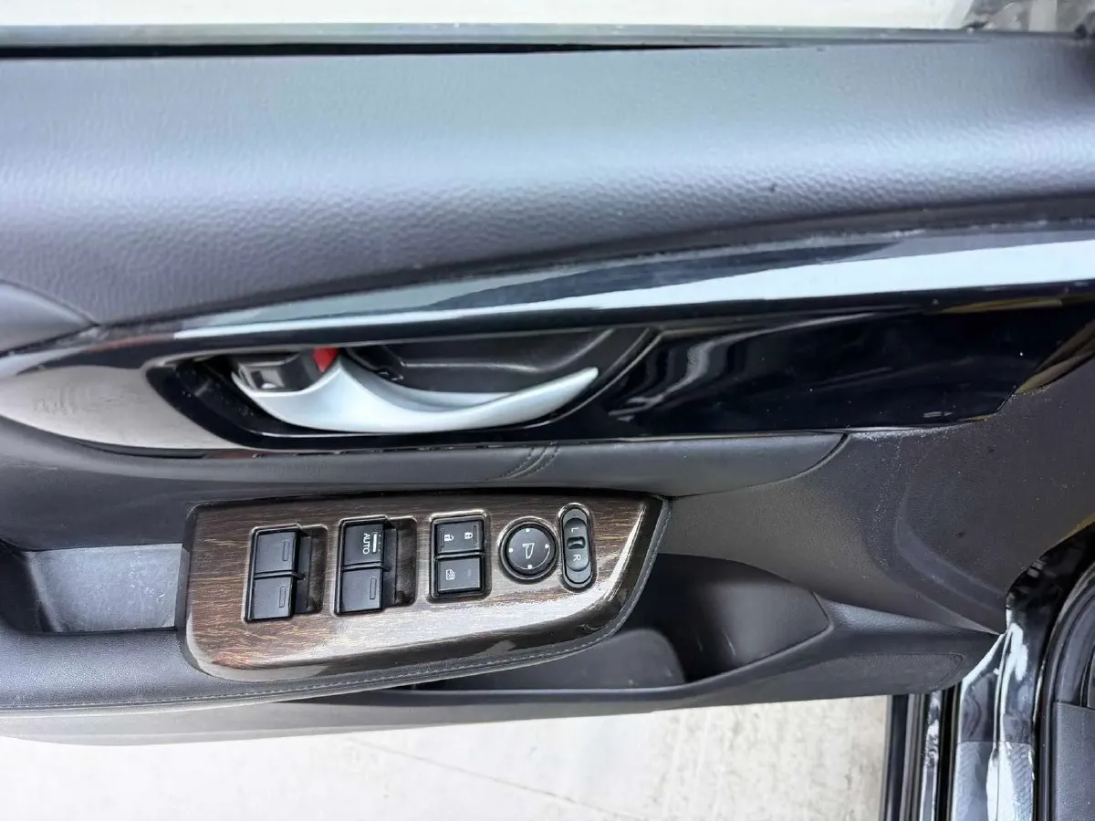 2019 Honda Crider 1.0T 122HP L3 CVT,autocango,china used car exporter,china ev exporter,chinese used car exporter,chinese used ev exporter