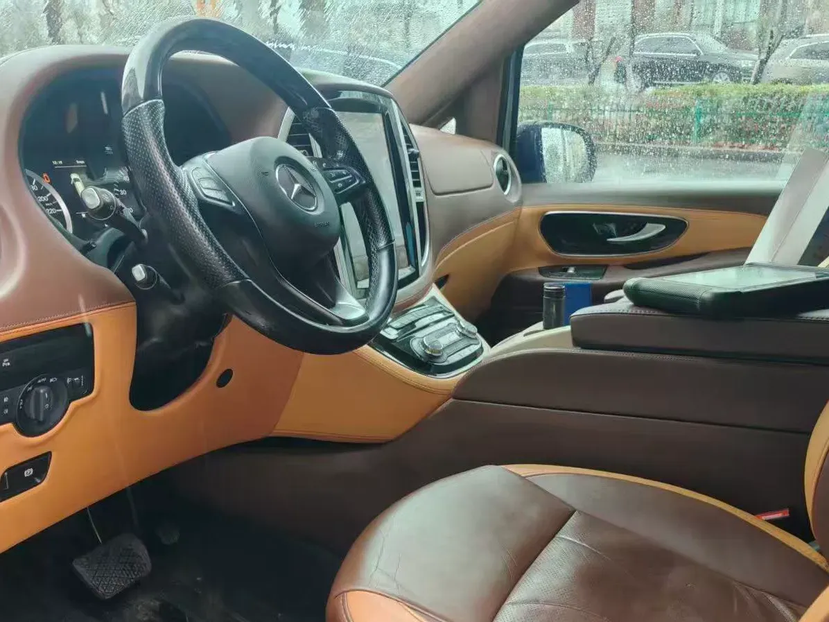 2020 Mercedes-Benz Vito 2.0T 211HP L4 9AT,autocango,china used car exporter,china ev exporter,chinese used car exporter,chinese used ev exporter