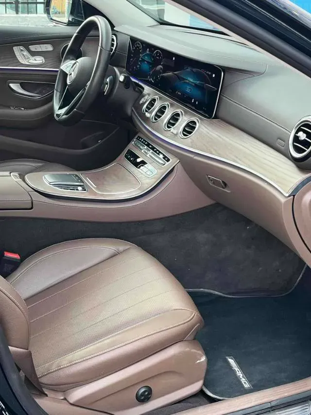 2022 Mercedes-Benz E Class 2.0T 258HP L4 9AT,autocango,china used car exporter,china ev exporter,chinese used car exporter,chinese used ev exporter