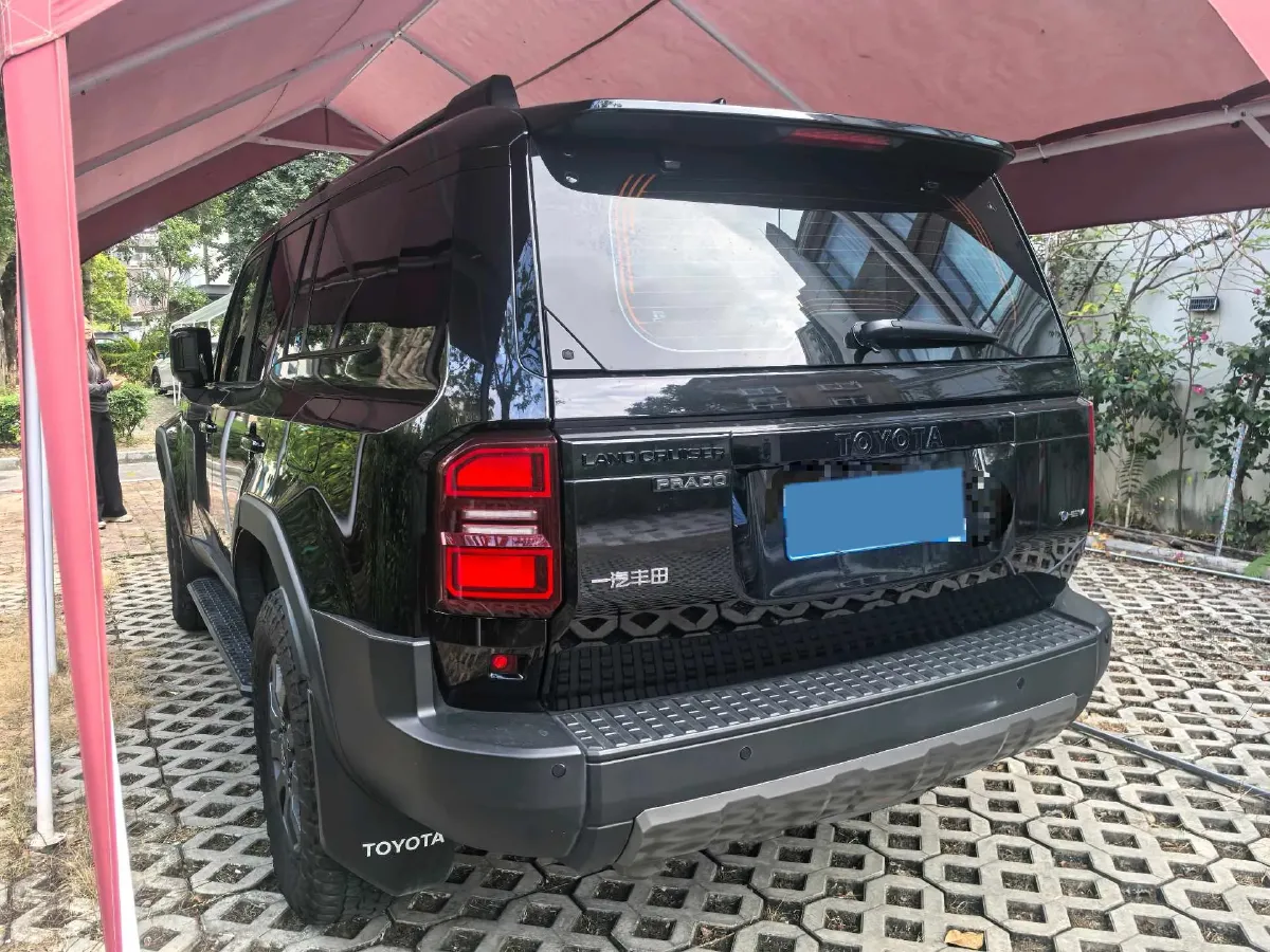 2024 Toyota Land Cruiser Prado 2.4T 282HP L4 8AT Hybrid,autocango,china used car exporter,china ev exporter,chinese used car exporter,chinese used ev exporter