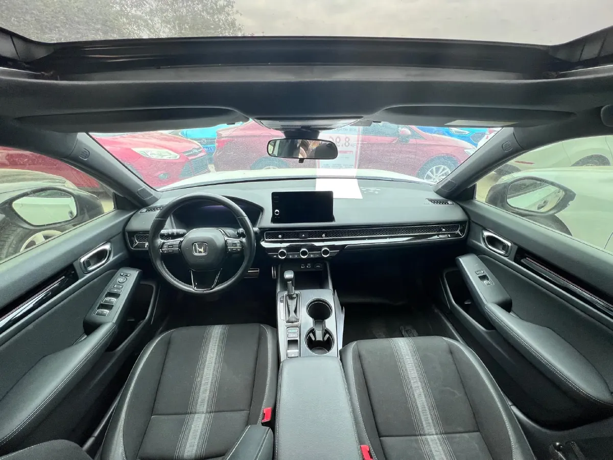 2023 Honda Civic 1.5T 182HP L4 CVT,autocango,china used car exporter,china ev exporter,chinese used car exporter,chinese used ev exporter