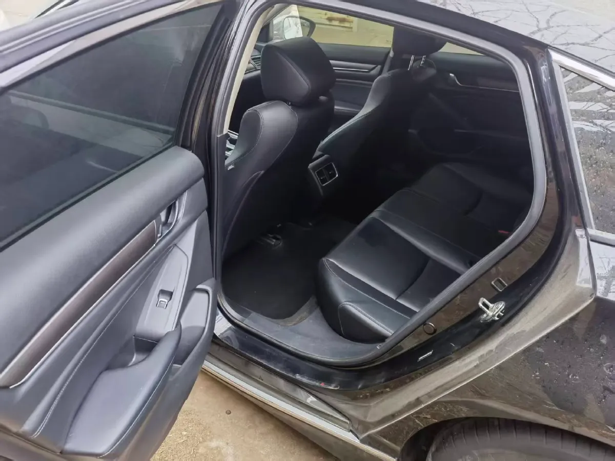 2018 Honda Accord 1.5T 177HP L4 CVT,autocango,china used car exporter,china ev exporter,chinese used car exporter,chinese used ev exporter