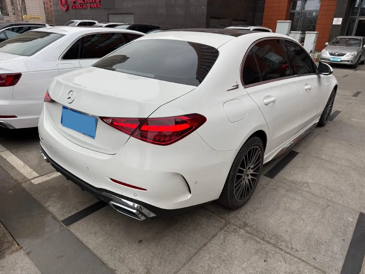2024 Mercedes-Benz C Class 1.5T 204HP L4 9AT,autocango,china used car exporter,china ev exporter,chinese used car exporter,chinese used ev exporter