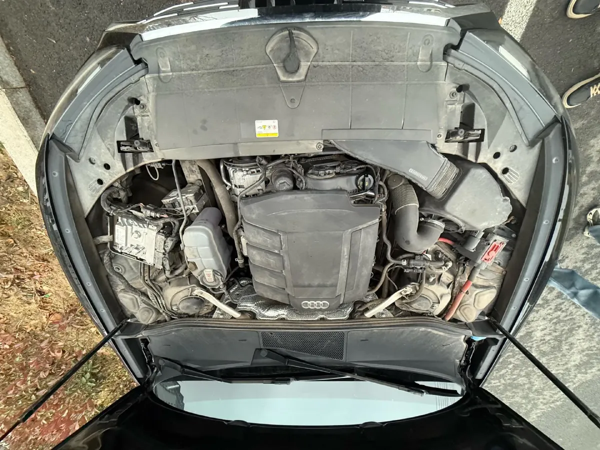 2023 Audi A6L 2.0T 245HP L4 7DCT,autocango,china used car exporter,china ev exporter,chinese used car exporter,chinese used ev exporter