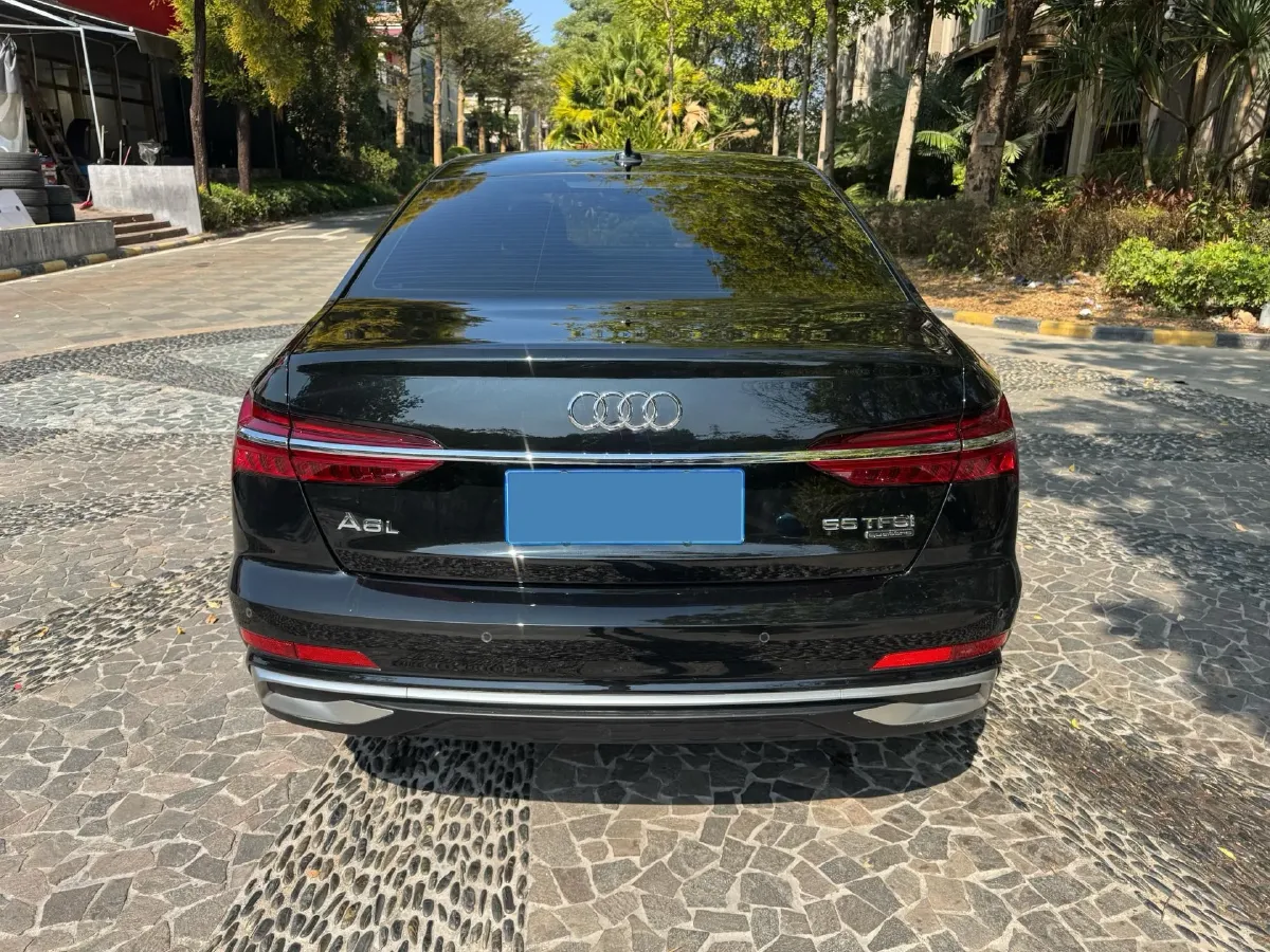 2024 Audi A6L 3.0T 340HP V6 7DCT,autocango,china used car exporter,china ev exporter,chinese used car exporter,chinese used ev exporter