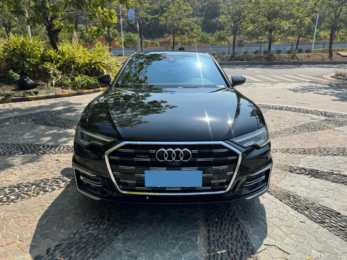 2024 Audi A6L 3.0T 340HP V6 7DCT,autocango,china used car exporter,china ev exporter,chinese used car exporter,chinese used ev exporter