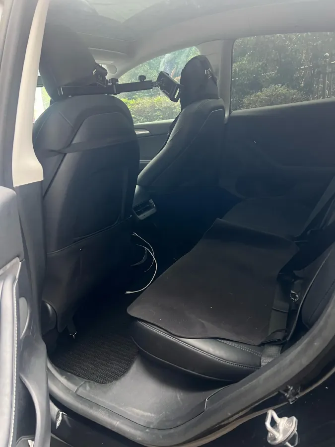 2022 Tesla Model Y BEV 60KWH,autocango,china used car exporter,china ev exporter,chinese used car exporter,chinese used ev exporter