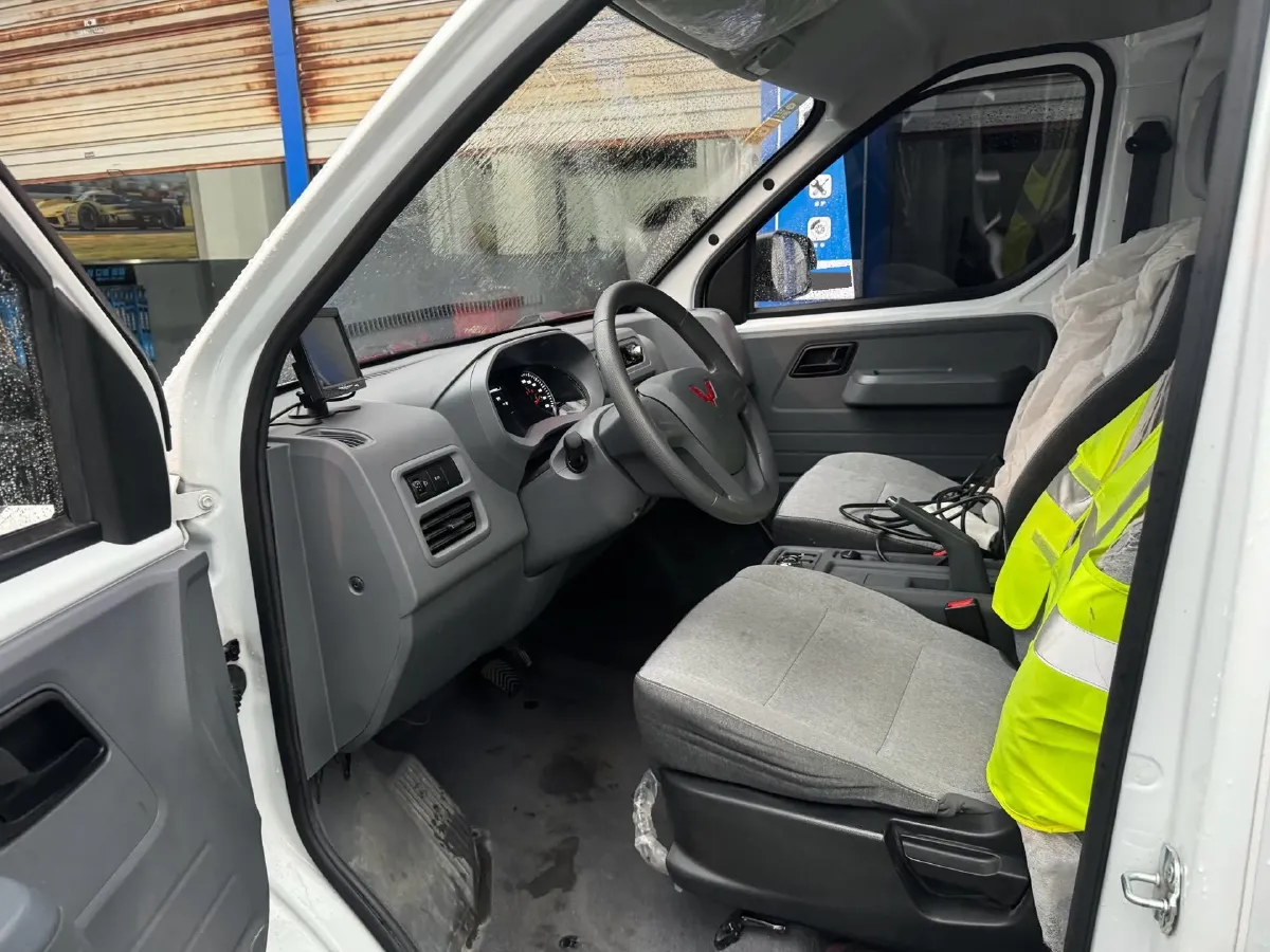 2024 WuLing YangGuang BEV 41.9KWH,autocango,china used car exporter,china ev exporter,chinese used car exporter,chinese used ev exporter