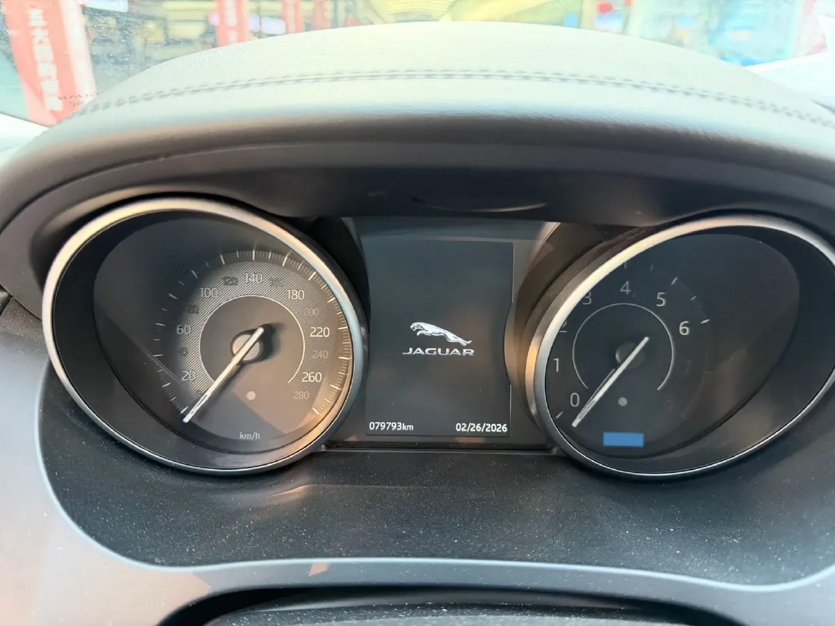 2018 Mercedes-Benz C Class 1.6T 156HP L4 9AT,autocango,china used car exporter,china ev exporter,chinese used car exporter,chinese used ev exporter